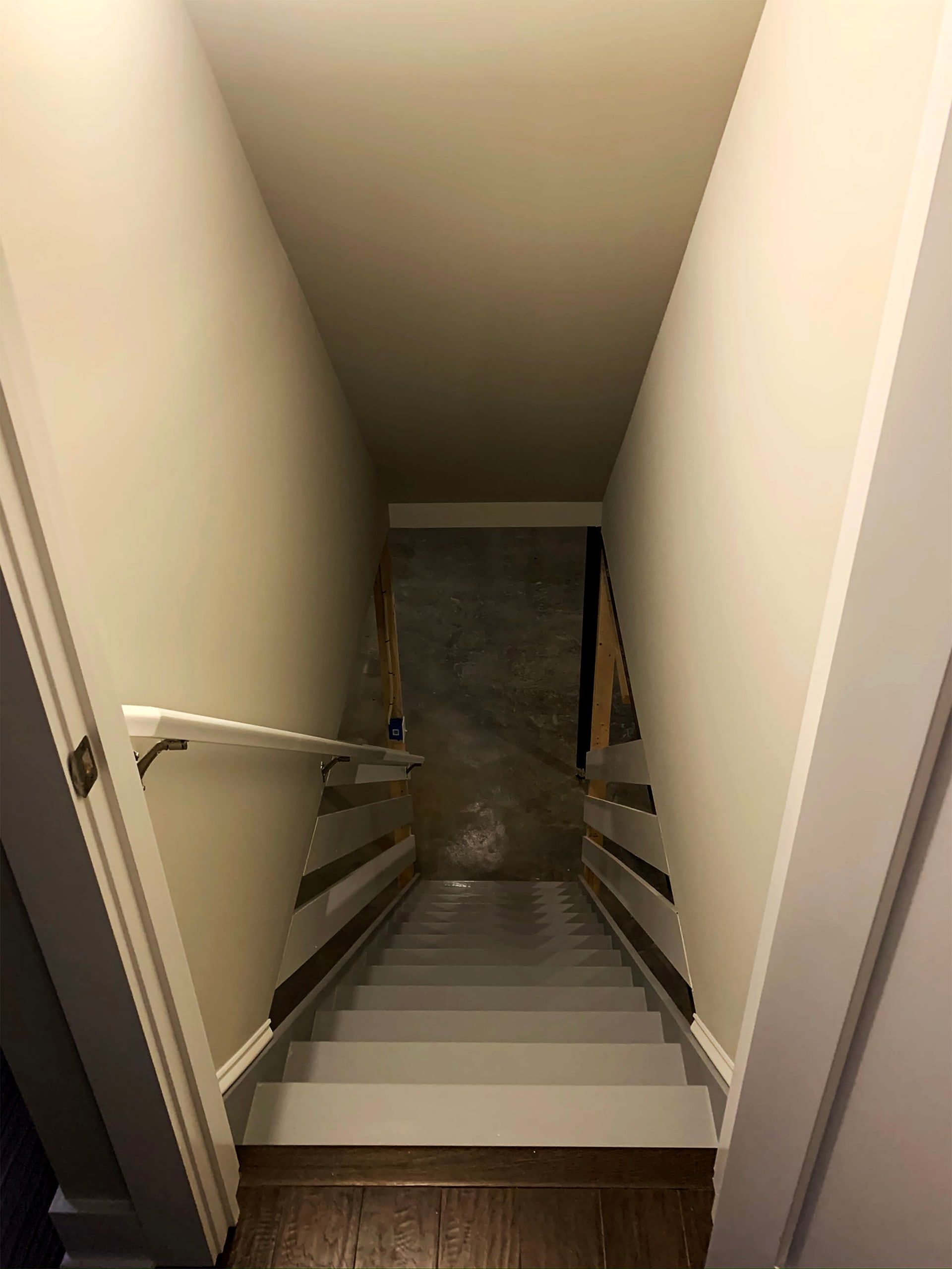 Basement Steps Painting, Gray Porch Paint on Basement Steps, Off-White Walls, Gloss Handle
