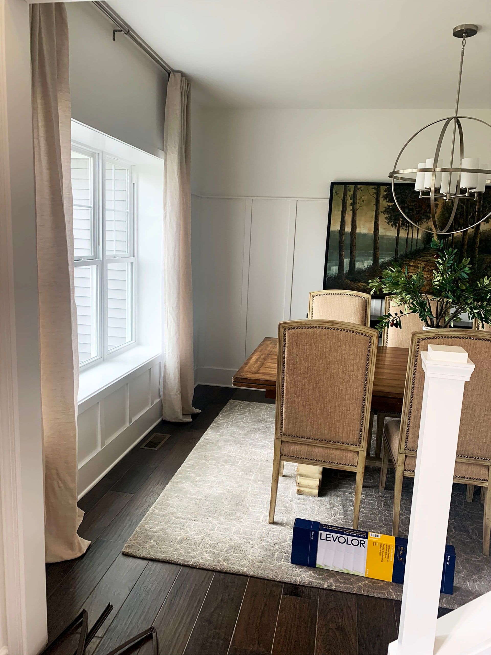 Gloss Window Frame, Custom Dining Room Painting, Window Painting