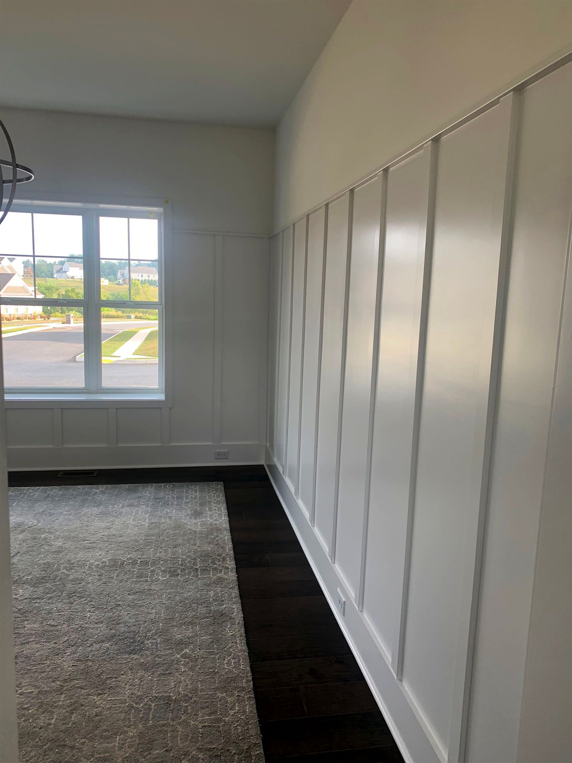 Semi-Gloss shiplap Wall, Off-White Walls, White Ceilings, Dining Room Painting