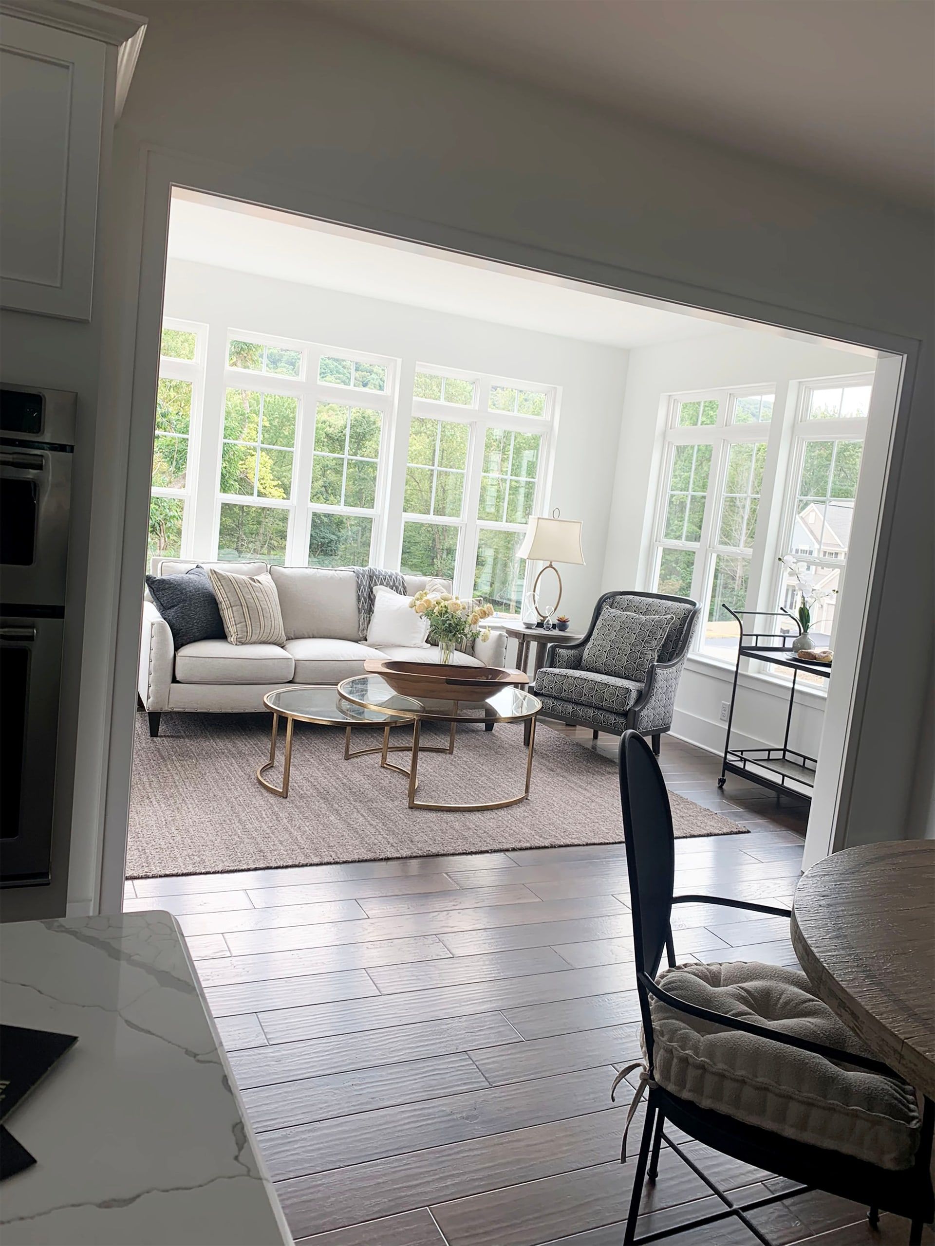 sunroom Painting, Professional Custom Sunroom Painters, Off-White Flat Walls, Semi-Gloss Trims