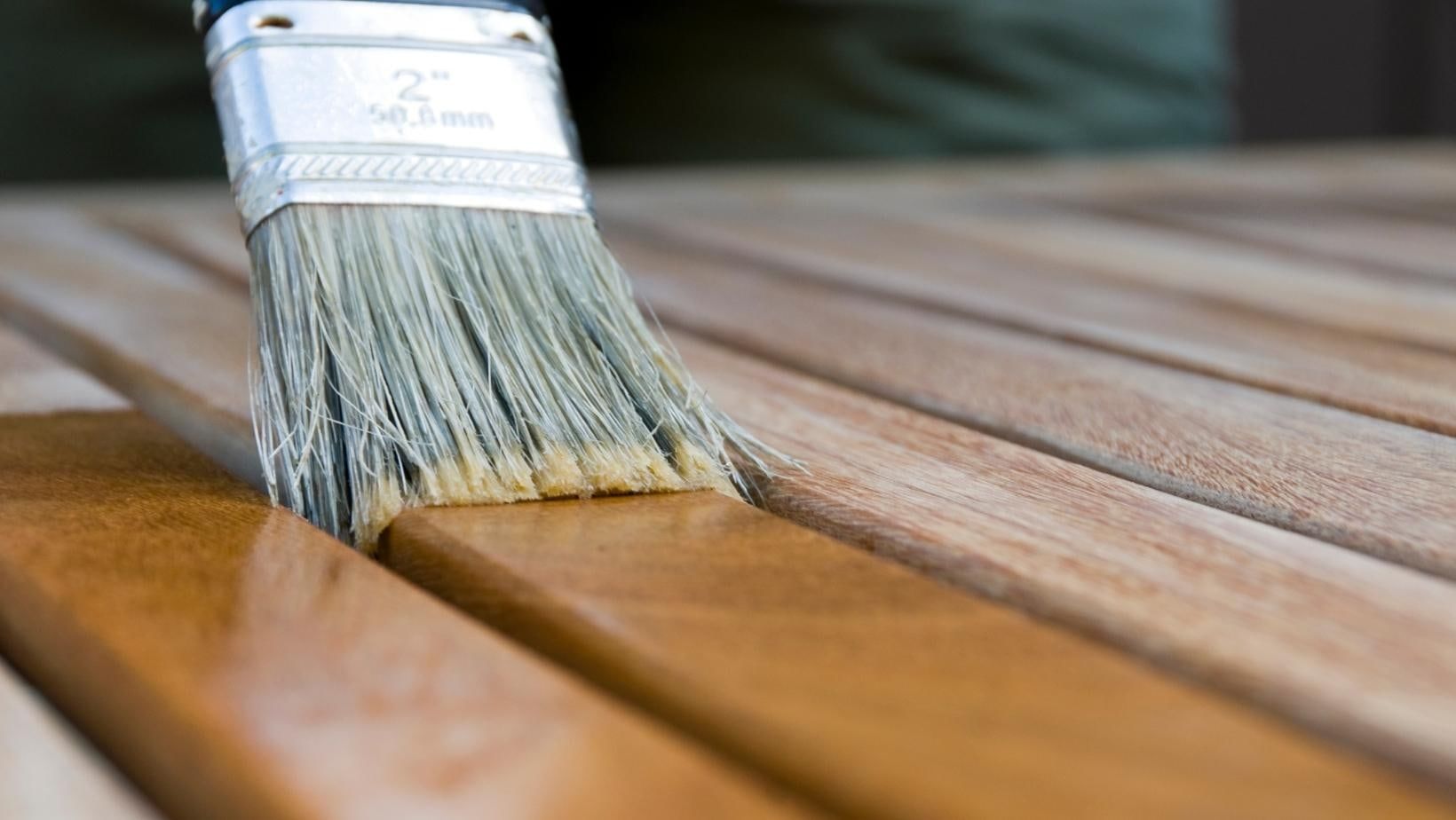 wood fence staining